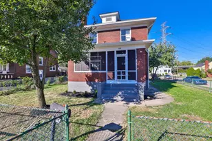 653 Harmes Ave, Reading, OH 45215 - Photo 1