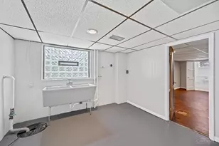 1723 Tuxworth Ave, Cincinnati, OH 45238 - Photo 27