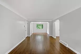 1723 Tuxworth Ave, Cincinnati, OH 45238 - Photo 9