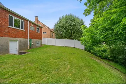 1723 Tuxworth Avenue, Cincinnati, OH 45238 - Photo 35