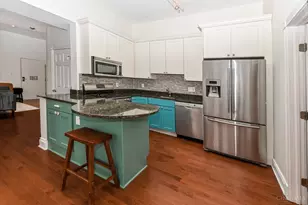 104 W 9th St, Cincinnati, OH 45202 - Photo 5