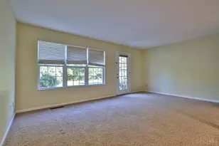 7576 Lake Pointe, Hamilton Township, OH 45039 - Photo 7