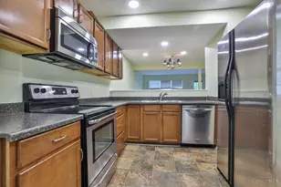 7576 Lake Pointe, Hamilton Township, OH 45039 - Photo 13