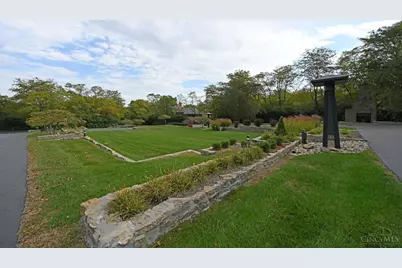 4401 E Observatory, West Chester, OH 45069 - Photo 7