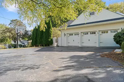 379 Virginia Circle, Wilmington, OH 45177 - Photo 5
