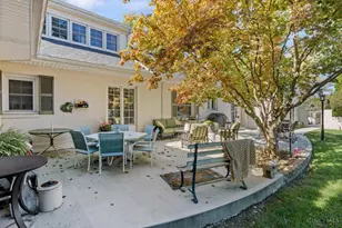 379 Virginia Cir, Wilmington, OH 45177 - Photo 9