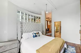 1214 Vine St, Cincinnati, OH 45202 - Photo 17