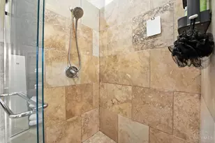 1214 Vine St, Cincinnati, OH 45202 - Photo 23