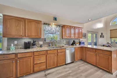 11897 Winston Circle, Forest Park, OH 45240 - Photo 5