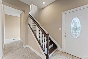 5621 Rolston Ave, Norwood, OH 45212 - Photo 17