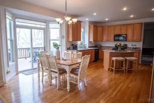 3889 Bear Ln, Miami Township, OH 45002 - Photo 9