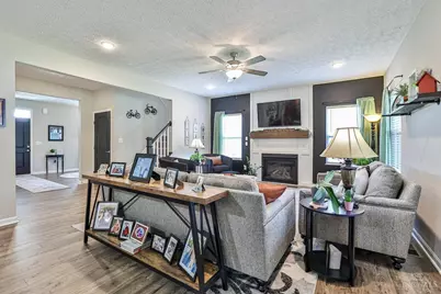 1223 Waterbury Drive, Carlisle, OH 45005 - Photo 11