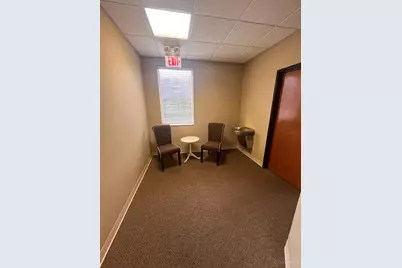 600 W Loveland Avenue #1, Loveland, OH 45140 - Photo 5