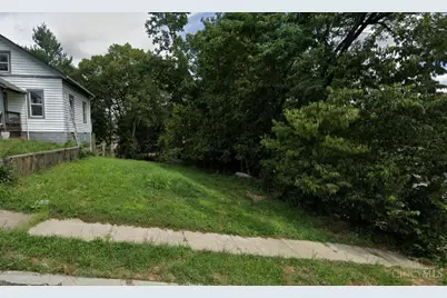 2060 Bickel Avenue, Cincinnati, OH 45214 - Photo 1