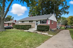 27 Winnebago Dr, Milford, OH 45150 - Photo 3