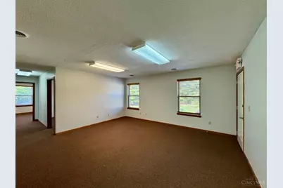 8859 Brookside Avenue #200, West Chester, OH 45069 - Photo 9