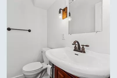 4254 Fox Hollow Drive, Blue Ash, OH 45241 - Photo 25