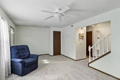 1696 Devils Backbone Rd, Green Township, OH 45238 - Photo 5