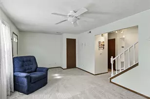 1696 Devils Backbone Rd, Green Township, OH 45238 - Photo 5