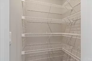 7438 Wetherington Ln, West Chester, OH 45069 - Photo 11