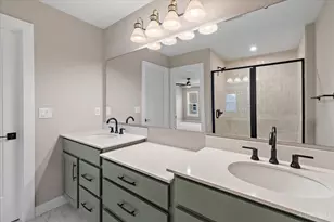 7438 Wetherington Ln, West Chester, OH 45069 - Photo 19