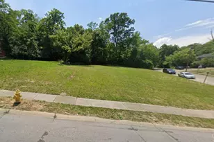 3073 Bracken Woods Ln, Cincinnati, OH 45211 - Photo 1