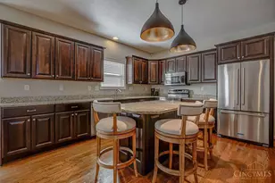 6290 Winding Creek Blvd, Liberty Township, OH 45011 - Photo 9