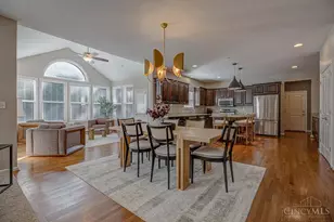 6290 Winding Creek Blvd, Liberty Township, OH 45011 - Photo 11