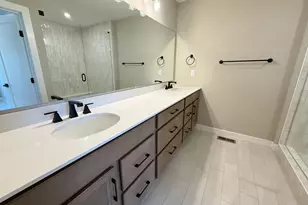 7436 Wetherington Ln, West Chester, OH 45069 - Photo 7