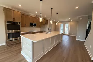 7436 Wetherington Ln, West Chester, OH 45069 - Photo 3