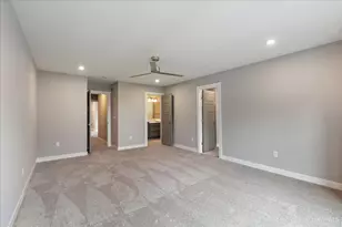 7434 Wetherington Ln, West Chester, OH 45069 - Photo 13