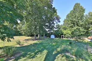 9001 Cherry St, Blue Ash, OH 45242 - Photo 23