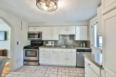 9001 Cherry Street, Blue Ash, OH 45242 - Photo 11