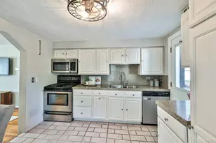 9001 Cherry St, Blue Ash, OH 45242 - Photo 11