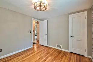 9001 Cherry St, Blue Ash, OH 45242 - Photo 17