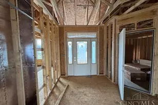 3938 Lukas Ln, Ross Township, OH 45013 - Photo 11