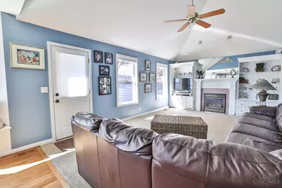 542 Aston View Lane, Cleves, OH 45002 - Photo 9