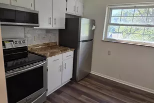 5759 Colerain Ave, Cincinnati, OH 45239 - Photo 9