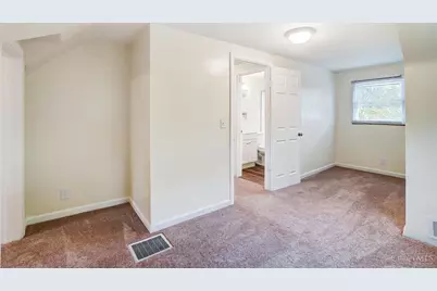 2469 Montana Avenue, Cincinnati, OH 45211 - Photo 15