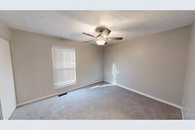 1069 Crisfield Drive, Union Township, OH 45245 - Photo 13