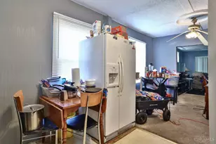 1401 Chamberlain Ave, Lincoln Heights, OH 45215 - Photo 7