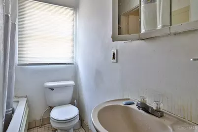 1401 Chamberlain Avenue, Lincoln Heights, OH 45215 - Photo 9