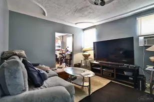 1401 Chamberlain Ave, Lincoln Heights, OH 45215 - Photo 3