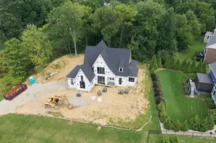 9867 Kensington Ln, Deerfield Township, OH 45040 - Photo 5