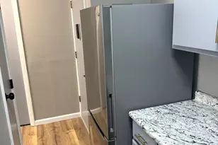 4901 Chalet Dr, Saint Bernard, OH 45217 - Photo 9