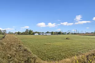 7986 Black Rd, Jefferson Township, OH 45168 - Photo 3