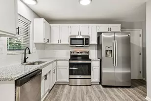 1400 Sigma Cir, Anderson Township, OH 45255 - Photo 9