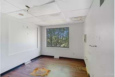 9319 Cincinnati Columbus Road, West Chester, OH 45069 - Photo 17