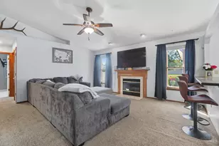 1872 Harris Ln, Xenia, OH 45385 - Photo 7