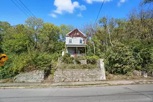 4212 Eastern Ave, Cincinnati, OH 45226 - Photo 1